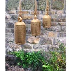 Sculptures Benzara Gold 3-Piece Metal Animal Harmony Bell With Rope -Brita shop gold benzara sculptures bm01066 31 1000