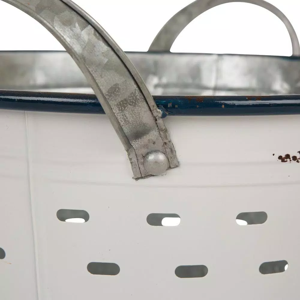 Storage Baskets Glitzhome Enamel Metal Basket (Set Of 2) 7 Storage Baskets Glitzhome Enamel Metal Basket (Set Of 2) - Image 5