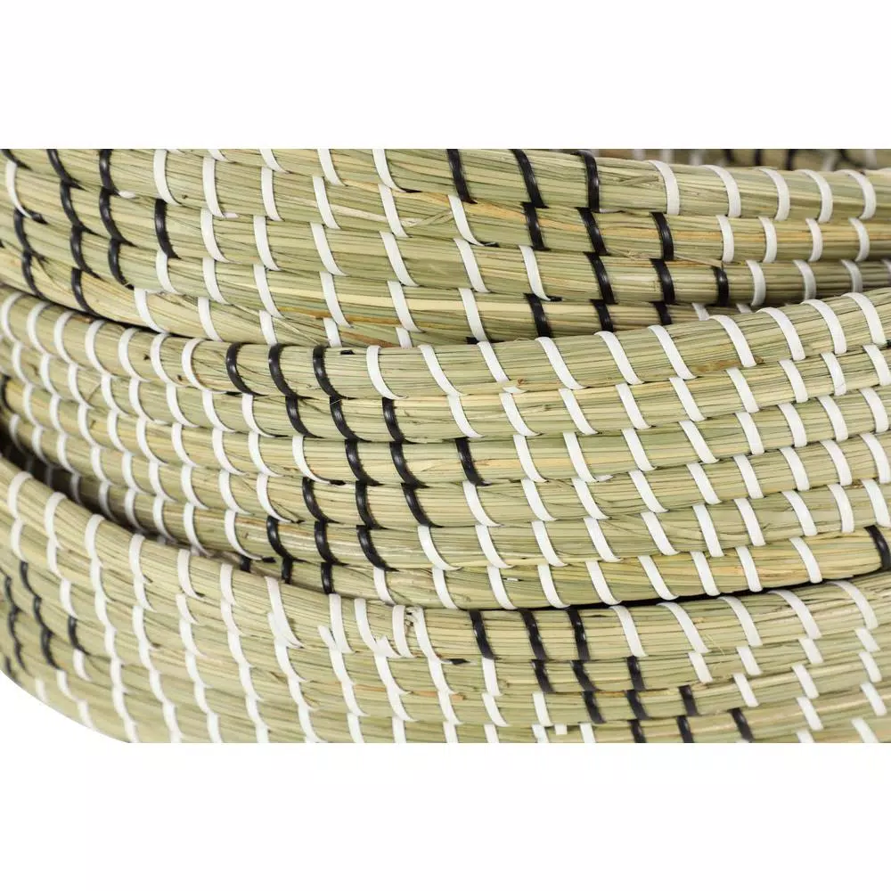 Decorative Trays LITTON LANE White Seagrass And Polyethylene Decorative Wicker Trays With Black Accents (Set Of 3) 6 Decorative Trays LITTON LANE White Seagrass And Polyethylene Decorative Wicker Trays With Black Accents (Set Of 3) - Image 4