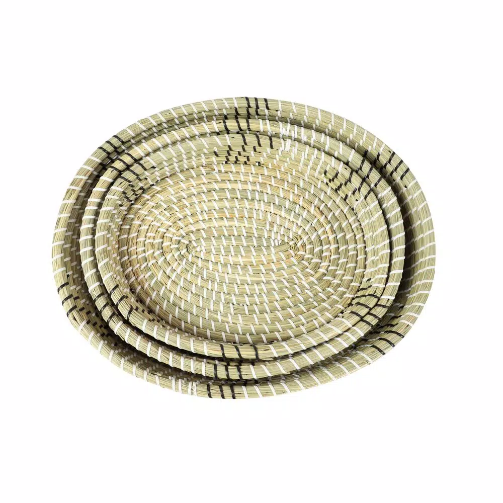 Decorative Trays LITTON LANE White Seagrass And Polyethylene Decorative Wicker Trays With Black Accents (Set Of 3) 7 Decorative Trays LITTON LANE White Seagrass And Polyethylene Decorative Wicker Trays With Black Accents (Set Of 3) - Image 5