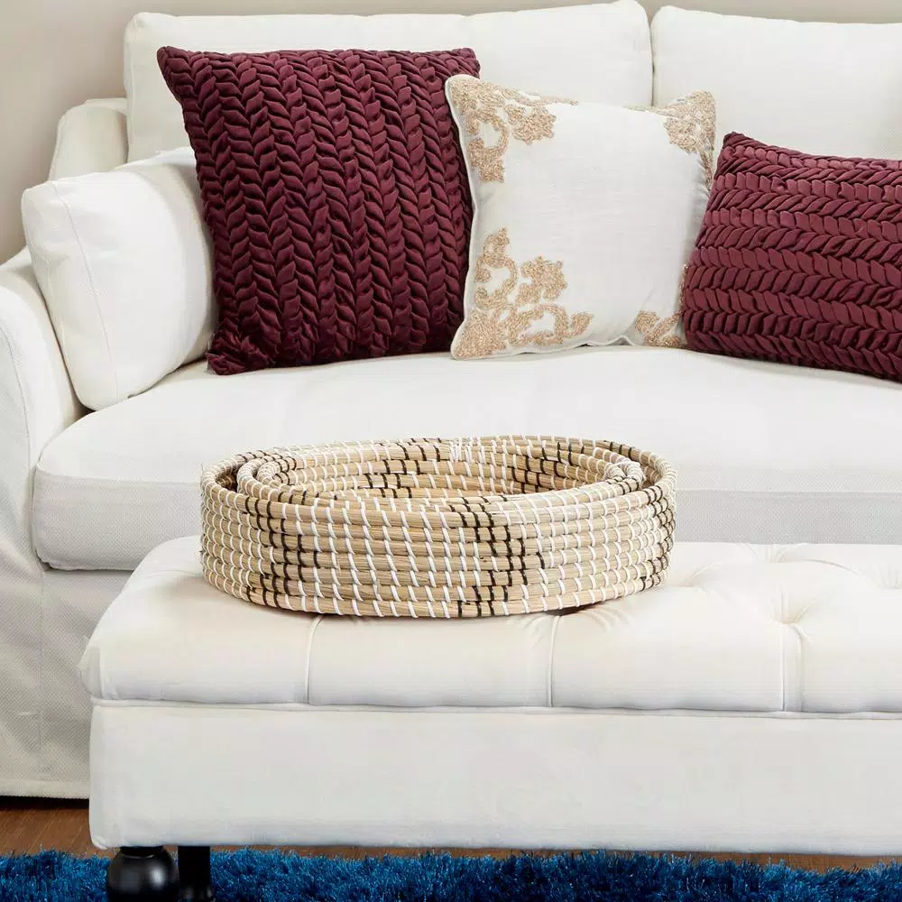 Decorative Trays LITTON LANE White Seagrass And Polyethylene Decorative Wicker Trays With Black Accents (Set Of 3) 3 Decorative Trays LITTON LANE White Seagrass And Polyethylene Decorative Wicker Trays With Black Accents (Set Of 3)